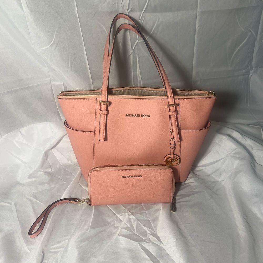 Michael Kors Blush Pink Tote and Wallet Set